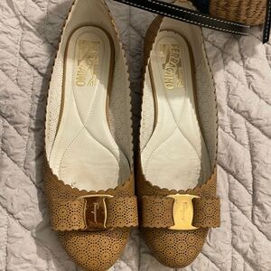 Salvatore Ferragamo Size 37